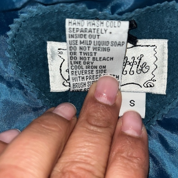 live a little leather jacket turquoise sz Small.  Excellent condition. - Picture 8 of 11